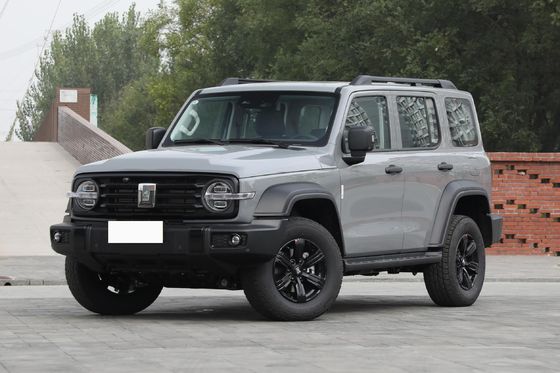 Tank 300 2110kg Otomatik 2.0T 227 HP L4 Şanzıman Ağır Hizmet Aracı